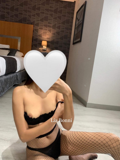 Lía Bonni escort en Puebla - Foto 7